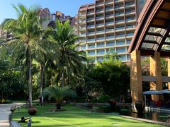 -三亚湾海居铂尔曼度假酒店