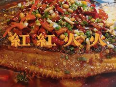 -鸣记脆皮烤鱼·海鲜烤鱼(三八广场店)