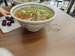 -小马牛肉面·牛骨熬制(南京博物院店)