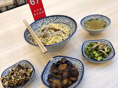 -朱洪元苏式面馆(绿宝广场店)
