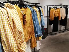 -URBAN REVIVO(西安Momopark店)