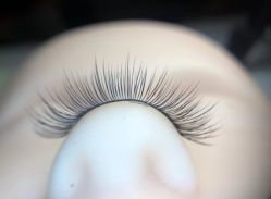 -慕拉美甲美睫皮肤管理