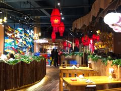 -老滇山寨•云南特色菜•地方菜•民族风情歌舞表演(金碧店)