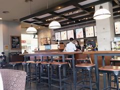 大堂-星巴克(东莞塘厦万科生活广场店)