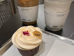 日落保加利亚玫瑰-LAN一见岚·精品蛋糕(琶洲保利店)