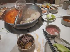 -左庭右院鲜牛肉火锅(南通CBD大有境店)