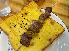 美女最爱牛肉串-亿牌牌东北烧烤(怀特店)