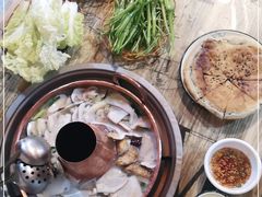 -香香腊排骨.野生菌火塘总店(束河店)