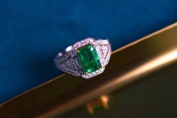 -夸克珠宝设计工作室