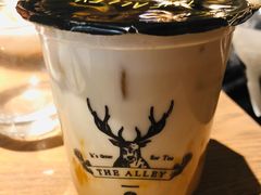 -THE ALLEY 鹿角巷(华润万象城店)