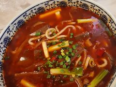 -牟记江湖重庆地标特色菜鱼蛋海鲜羊蝎子(巴南区黑金冠十多年好店)