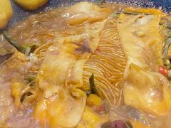 -屯老二农家铁锅炖·行业领军者(梅江店)