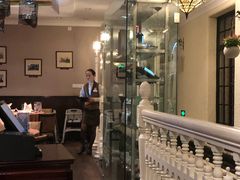-东方明珠老上海8号餐厅