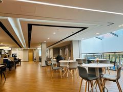 -上海宝信宝马4S店