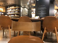 大堂-星巴克臻选(国贸商城首店)
