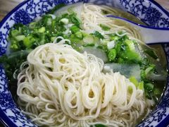 -陇上全荟兰州传统牛肉面(延吉路店)