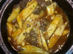 山药炒牛腩-鑫小城故事·砂锅·排骨藕汤(兴业路店)