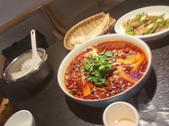 -万重锦·人文川菜馆(骡马市店)