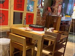 大堂-么肆烤肉·中式自助·烤肉大排档(街道口季佳PAI店)