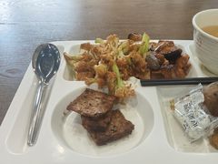 -六和孝顺素食餐厅(西湖道店)