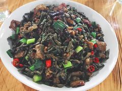 坛子菜炒五花肉-秀妈厨房(灰汤老店)