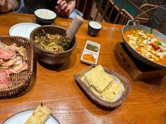 -老滇山寨•云南特色菜•地方菜•民族风情歌舞表演(经开区店)