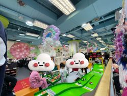 -莫莉幻想儿童乐园(三河燕郊永旺店)