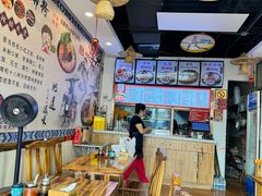 -螺阿牛柳州螺蛳粉·特色煲仔饭
