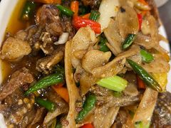 -鸿顺老铁锅美蛙鱼府(解放碑店)
