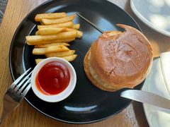 牛肉汉堡-LES ELITES 英集荟(南京西路店)