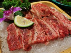 -韩烧牛中牛·甄选黑牛烤肉(黑金店)