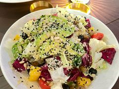 牛油果蔬菜沙拉-Shantek象提南亚西餐厅&Bistro(淮海中路店)