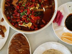 -鑫巴蜀小镇 · 水煮鱼专研店(玉桥店)