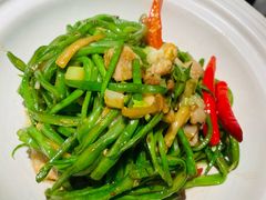 -炆艺乳鸽·煲仔饭大排档(望京来广营店)