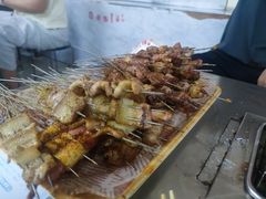 -老广烧烤(骆驼山康馨园店)