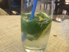 -东方红海鲜百汇(国际大厦店)