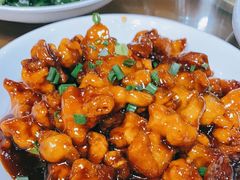 -芦茨金富饭庄·25年老字号·专做稻草鸡