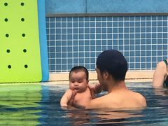 -龙格亲子游泳•水育早教运动中心