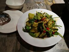 -鸣牌鸡煲(大岭山店)