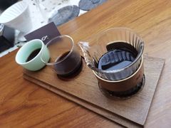 -Line 咖啡(石厦花园店)