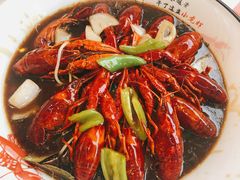 -小鳌陪你小排档·四季小龙虾·田鸡·宵夜(中央第五街店)