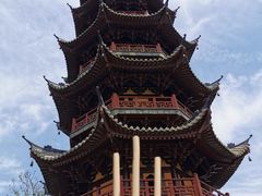 -龙华寺