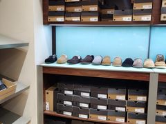 -UGG(燕莎奥特莱斯购物中心店)