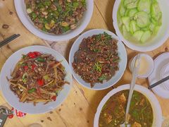 -笨罗卜浏阳菜馆(星沙店)