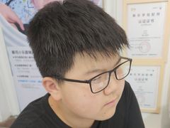 -青聪儿童眼镜(五官科医院宝庆路店)