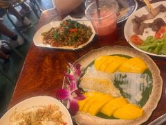 -Dang restaurant (patong phuket)