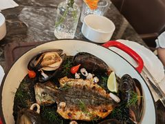 -LESCEDARS Brasserie Bistro香柏树