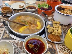 -顶上头·螺蛳火锅(五一新村店)