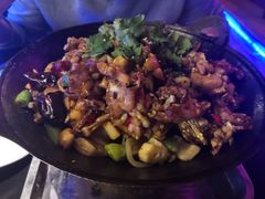 -西街夜油条·麻团包乌饭