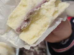 -顶东面包花园·生日蛋糕(世博店)